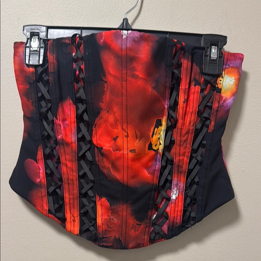 White Fox Boutique Red and Black Cocktail Top